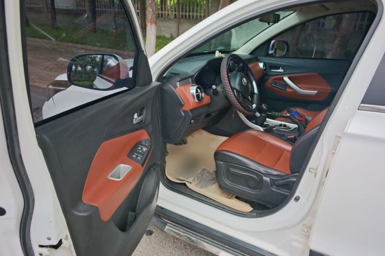 Used HYOSOW S3 2016 S3L 1.5L Manual Premium Edition Driver Seat