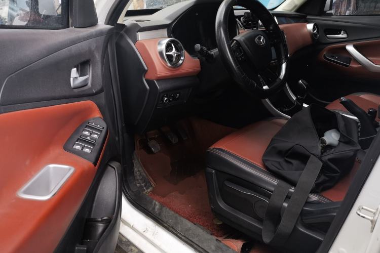 Used HYOSOW S3 2016 S3L 1.5L Manual Premium Edition Driver Seat