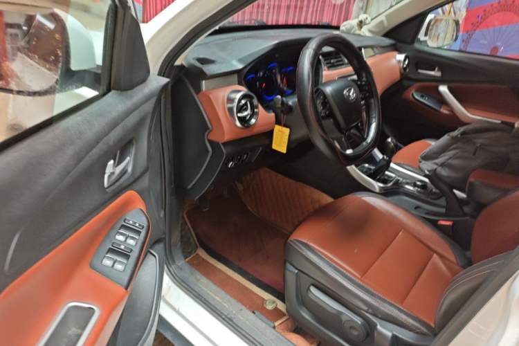 Used HYOSOW S3 2016 S3L 1.5L Manual Prestige Edition Driver Seat