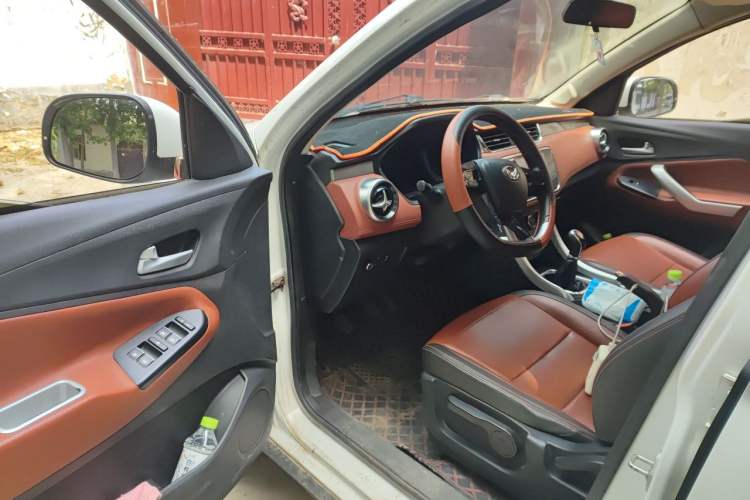 Used HYOSOW S3 2016 S3L 1.5L Manual Premium Edition Driver Seat