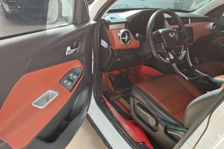 Used HYOSOW S3 2016 S3L 1.5L Manual Premium Edition Driver Seat