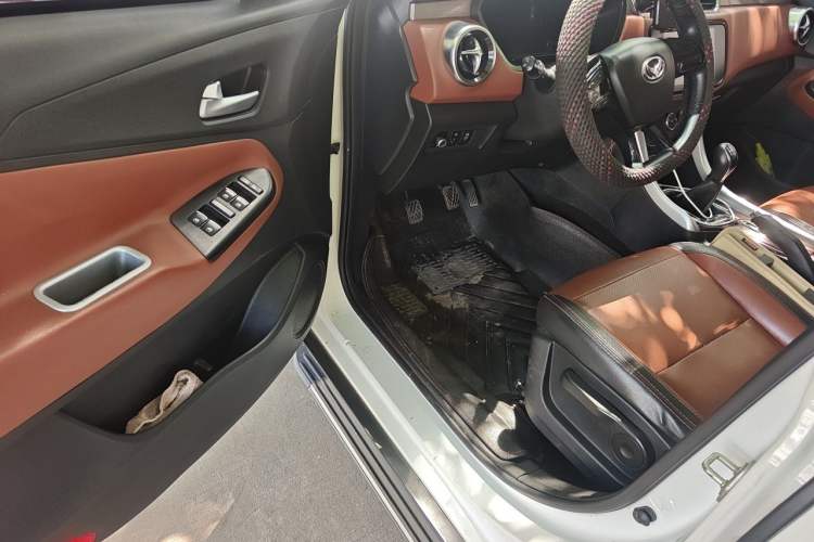 Used HYOSOW S3 2016 S3L 1.5L Manual Premium Edition Driver Seat