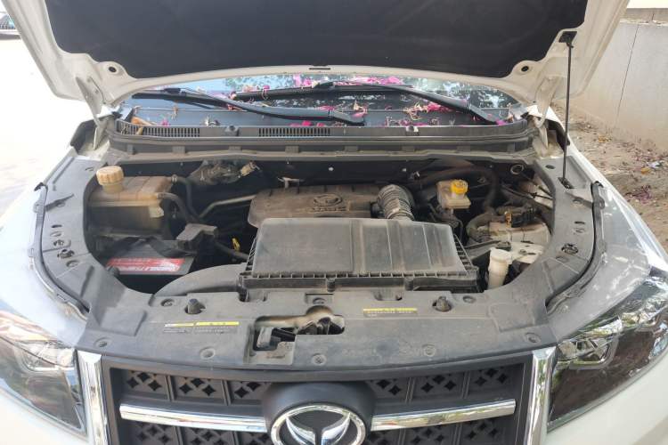 Used HYOSOW S3 2016 S3L 1.5L Manual Premium Edition Engine Bay