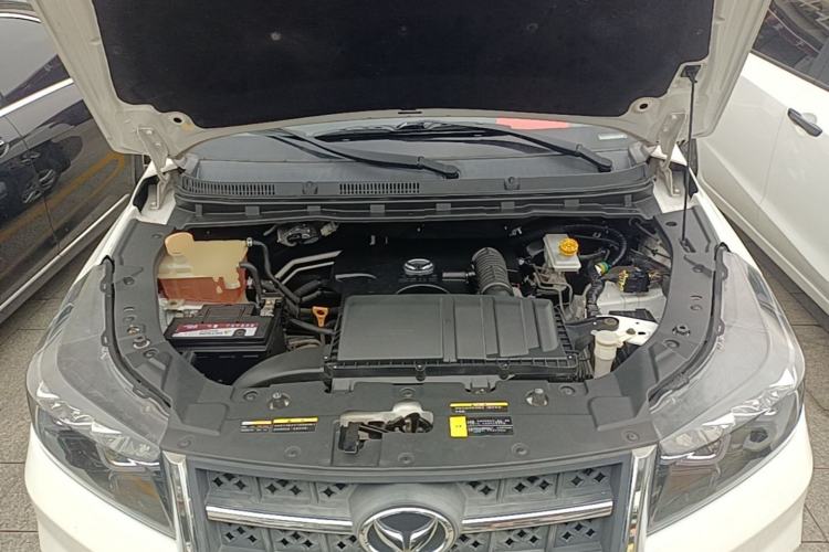 Used HYOSOW S3 2016 S3L 1.5L Manual Prestige Edition Engine Bay