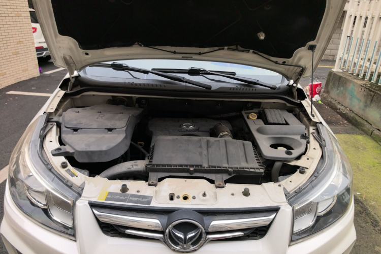 Used HYOSOW S3 2016 1.5L Manual Luxury Edition China IV Emission Standard Engine Bay
