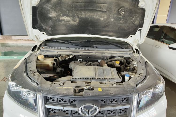 Used HYOSOW S3 2016 S3L 1.5L Manual Prestige Edition Engine Bay