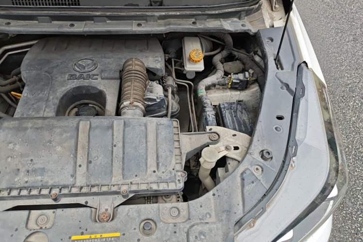 Used HYOSOW S3 2016 S3L 1.5L Manual Prestige Edition Engine Bay Left