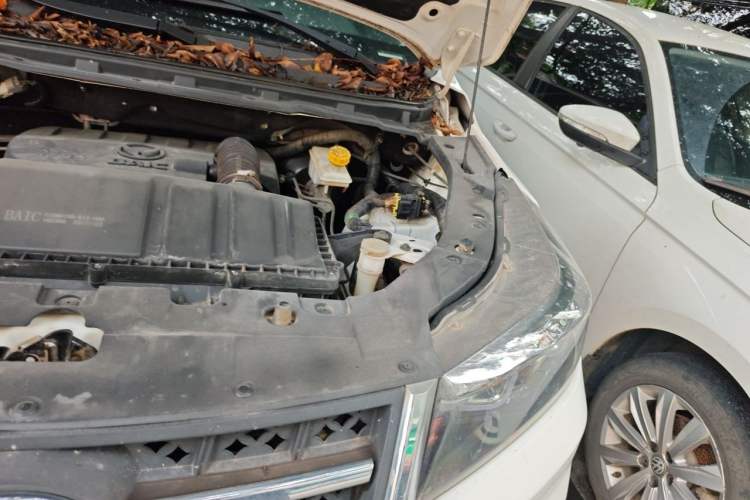 Used HYOSOW S3 2016 S3L 1.5L Manual Prestige Edition Engine Bay Left
