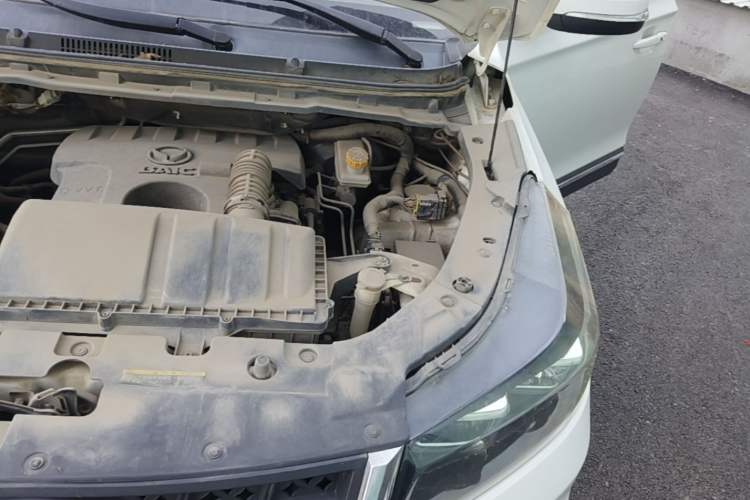 Used HYOSOW S3 2016 S3L 1.5L Manual Prestige Edition Engine Bay Left