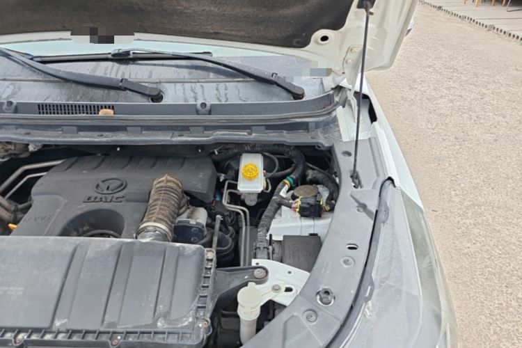 Used HYOSOW S3 2016 S3L 1.5L Manual Premium Edition Engine Bay Left