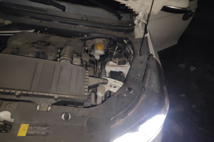 Used HYOSOW S3 2016 S3L 1.5L Manual Premium Edition Engine Bay Left