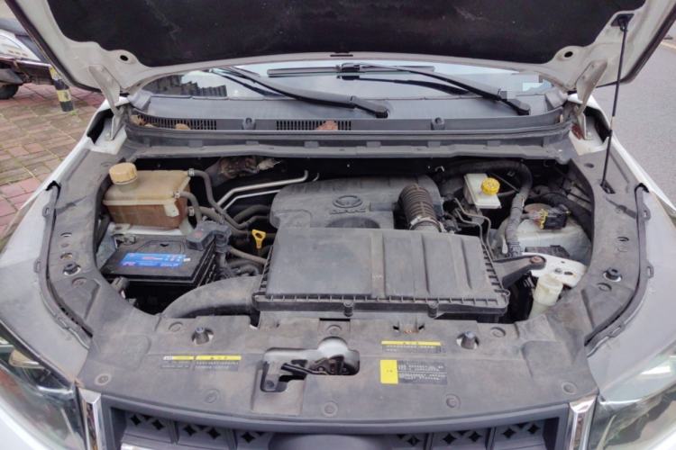 Used HYOSOW S3 2016 S3L 1.5L Manual Premium Edition Engine Bay