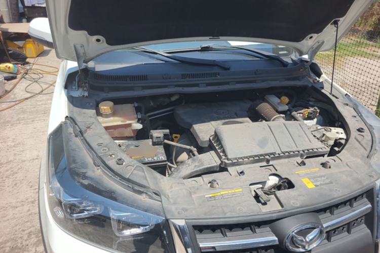 Used HYOSOW S3 2016 S3L 1.5L Manual Premium Edition Engine Bay