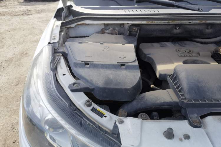 Used HYOSOW S3 2016 1.5L Manual Entrepreneurship Model Engine Bay Right