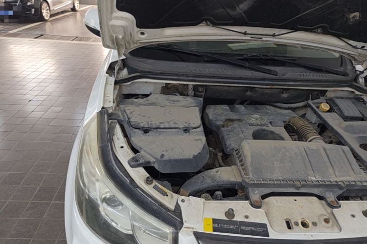 Used HYOSOW S3 2016 1.5L Manual Luxury Edition China IV Emission Standard Engine Bay Right