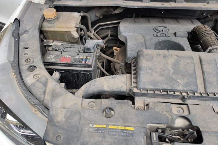 Used HYOSOW S3 2016 S3L 1.5L Manual Prestige Edition Engine Bay Right