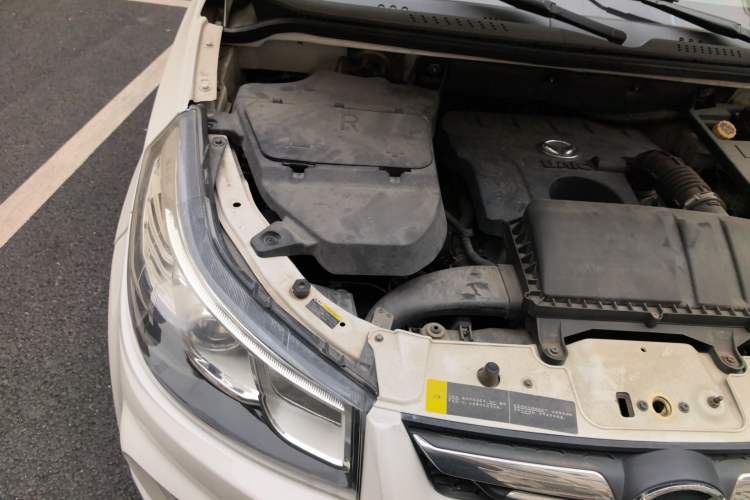 Used HYOSOW S3 2016 1.5L Manual Luxury Edition China IV Emission Standard Engine Bay Right