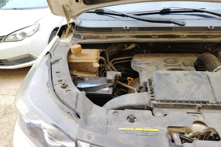 Used HYOSOW S3 2016 S3L 1.5L Manual Prestige Edition Engine Bay Right