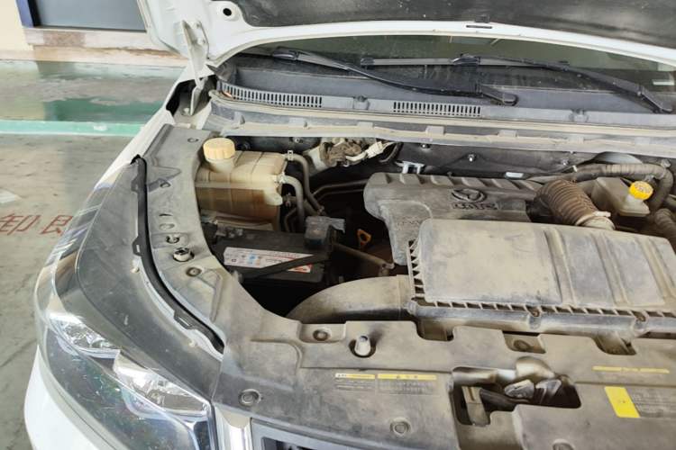 Used HYOSOW S3 2016 S3L 1.5L Manual Prestige Edition Engine Bay Right