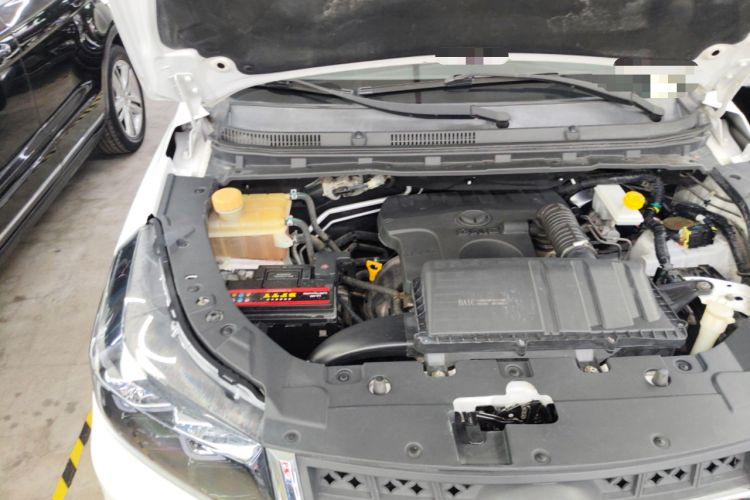 Used HYOSOW S3 2016 S3L 1.5L Manual Prestige Edition Engine Bay Right