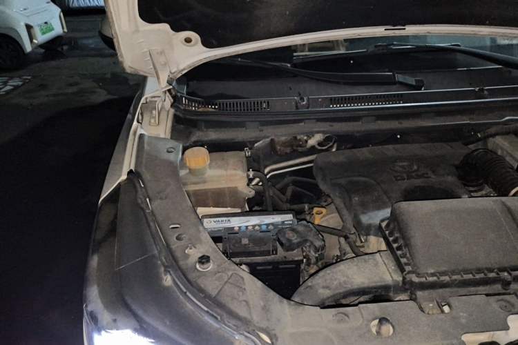 Used HYOSOW S3 2016 S3L 1.5L Manual Premium Edition Engine Bay Right