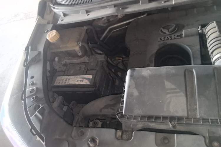 Used HYOSOW S3 2016 S3L 1.5L Manual Premium Edition Engine Bay Right