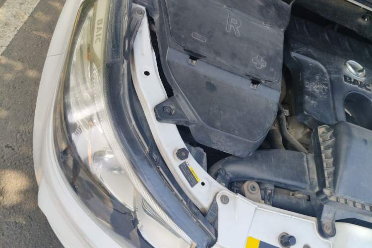 Used HYOSOW S3 2016 1.5L Manual Comfort Version China IV Emission Standard Engine Bay Right
