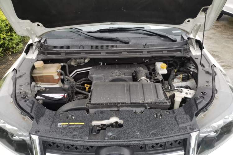 Used HYOSOW S3 2016 S3L 1.5L Manual Prestige Edition Engine Bay