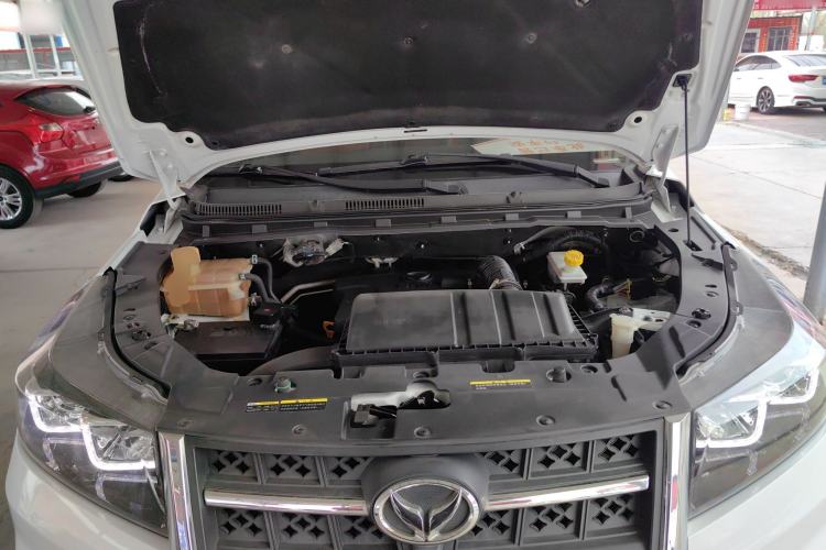 Used HYOSOW S3 2016 S3L 1.5L Manual Prestige Edition Engine Bay