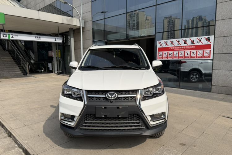 Used HYOSOW S3 2016 S3L 1.5L Manual Prestige Edition Exterior 1