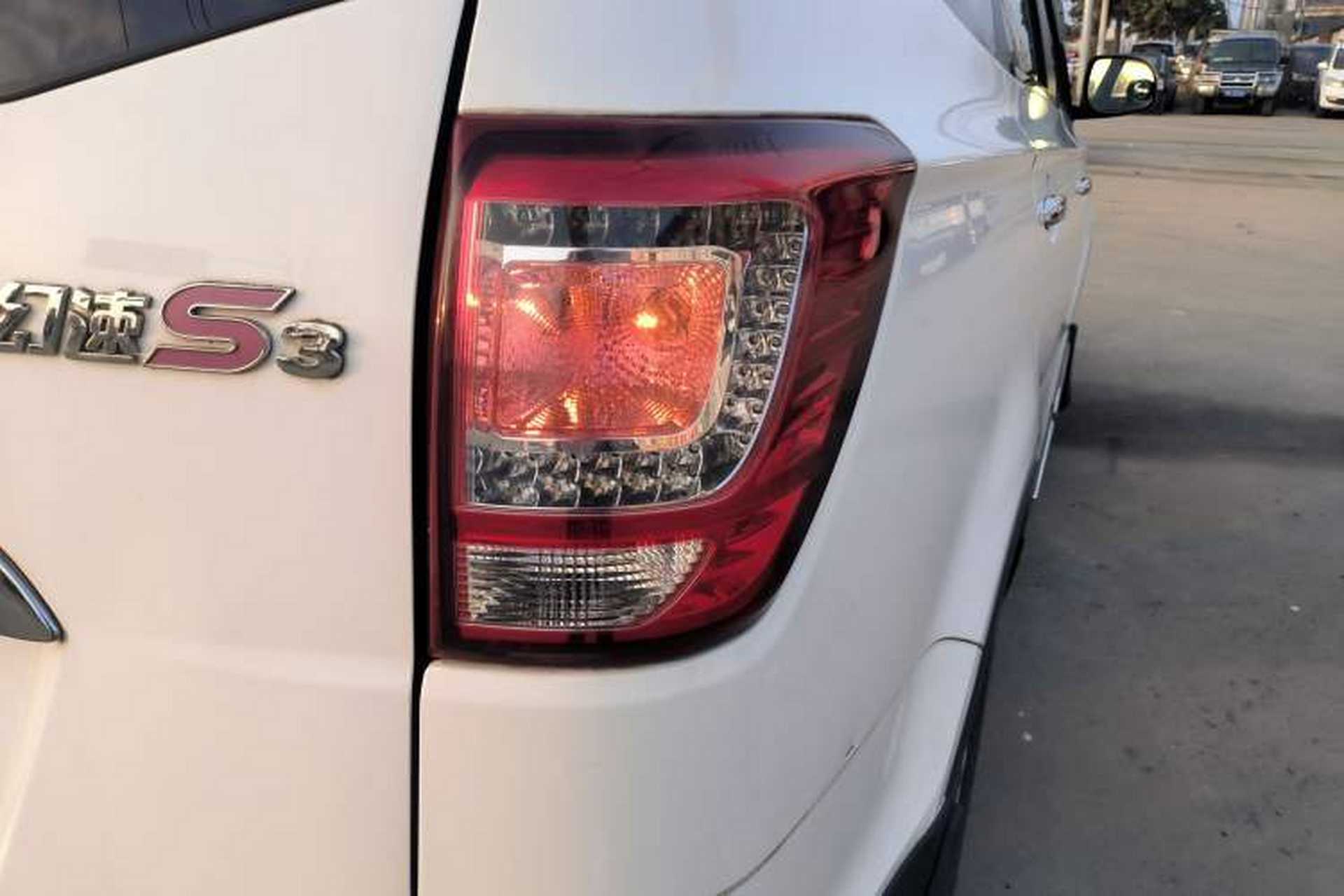 Used HYOSOW S3 2016 1.5L Manual Luxury Edition China IV Emission Standard Exterior 3
