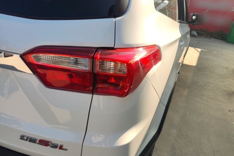 Used HYOSOW S3 2016 S3L 1.5L Manual Premium Edition Exterior 3