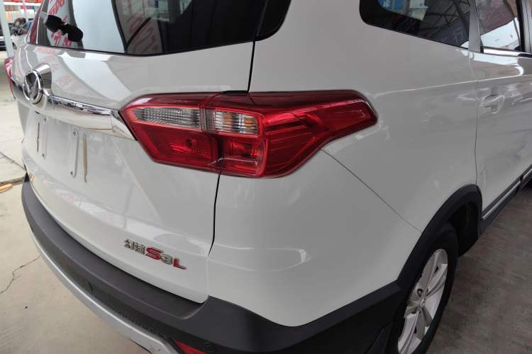Used HYOSOW S3 2016 S3L 1.5L Manual Prestige Edition Exterior 3
