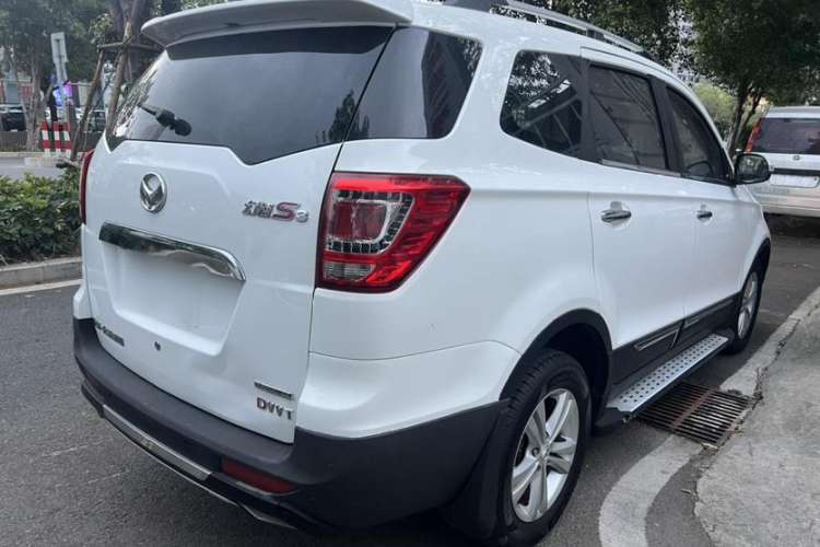Used HYOSOW S3 2016 1.5L Manual Luxury Edition China IV Emission Standard Exterior 4