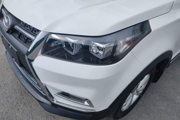 Used HYOSOW S3 2016 S3L 1.5L Manual Prestige Edition Exterior 4