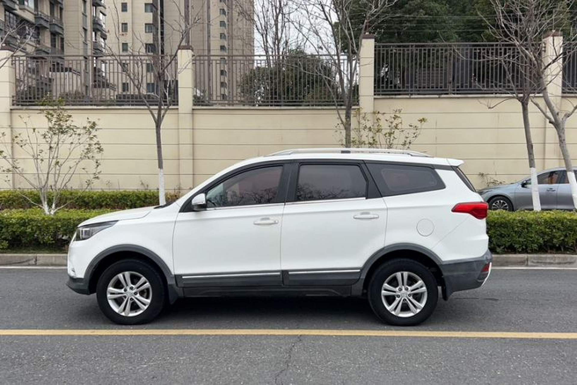 Used HYOSOW S3 2016 S3L 1.5L Manual Premium Edition Exterior 5