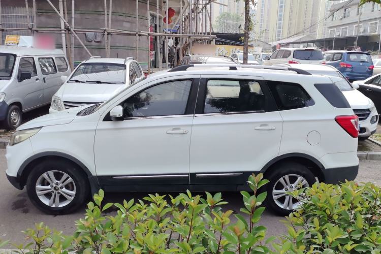 Used HYOSOW S3 2016 1.5L Manual Comfort Version China V Exterior 5