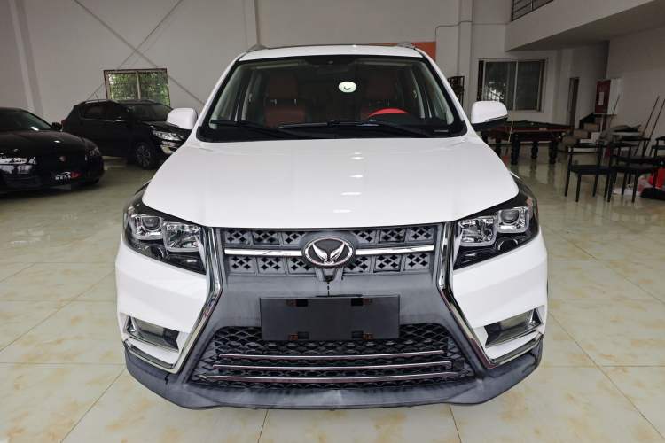 Used HYOSOW S3 2016 S3L 1.5L Manual Prestige Edition Front