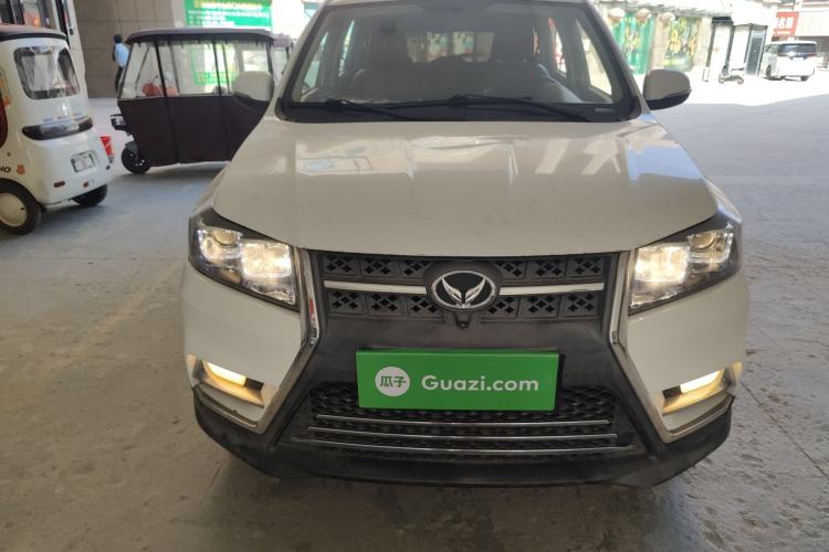 Used HYOSOW S3 2016 S3L 1.5L Manual Prestige Edition Front