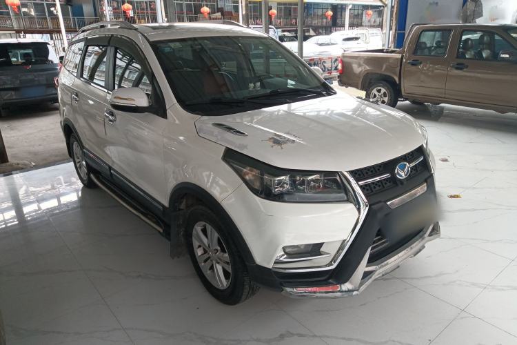 Used HYOSOW S3 2016 S3L 1.5L Manual Premium Edition Front Right 45 Deg