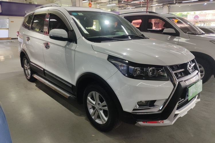 Used HYOSOW S3 2016 S3L 1.5L Manual Prestige Edition Front Right 45 Deg