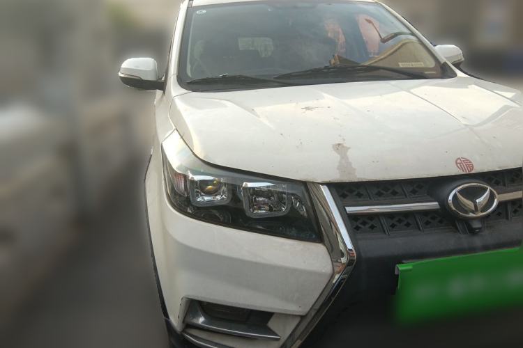 Used HYOSOW S3 2016 S3L 1.5L Manual Prestige Edition Front Right 45 Deg