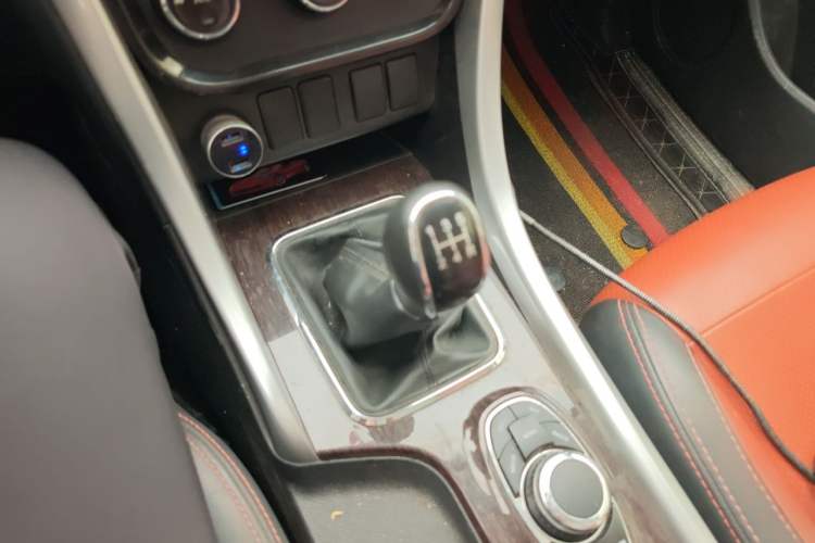 Used HYOSOW S3 2016 S3L 1.5L Manual Prestige Edition Gear Lever