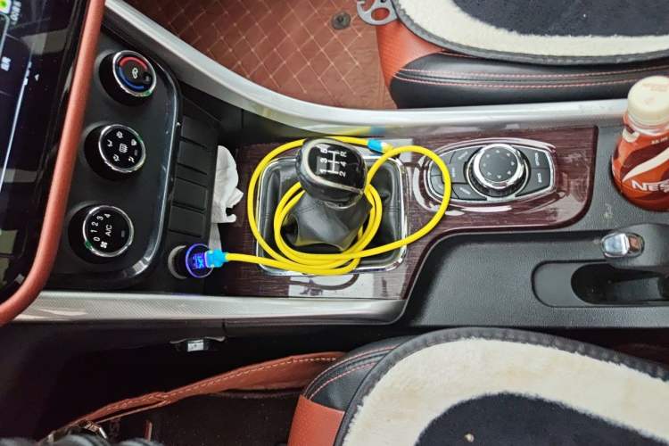 Used HYOSOW S3 2016 S3L 1.5L Manual Premium Edition Gear Lever