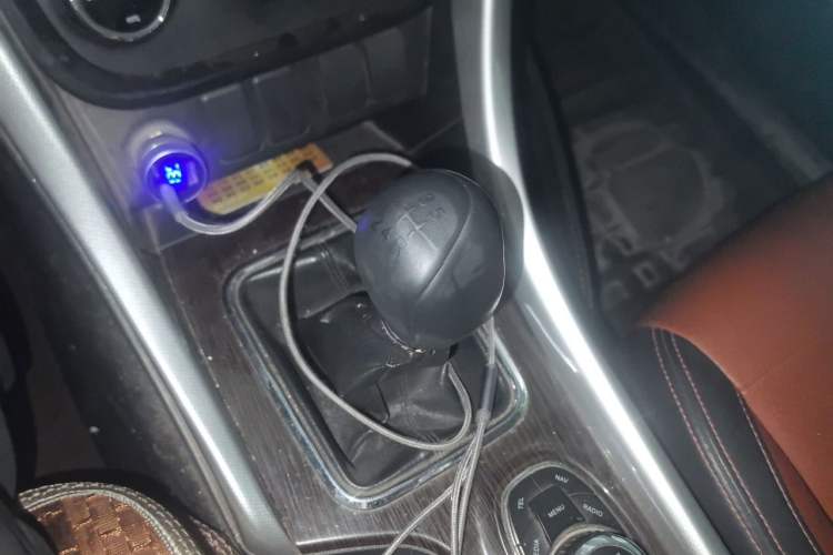 Used HYOSOW S3 2016 S3L 1.5L Manual Premium Edition Gear Lever