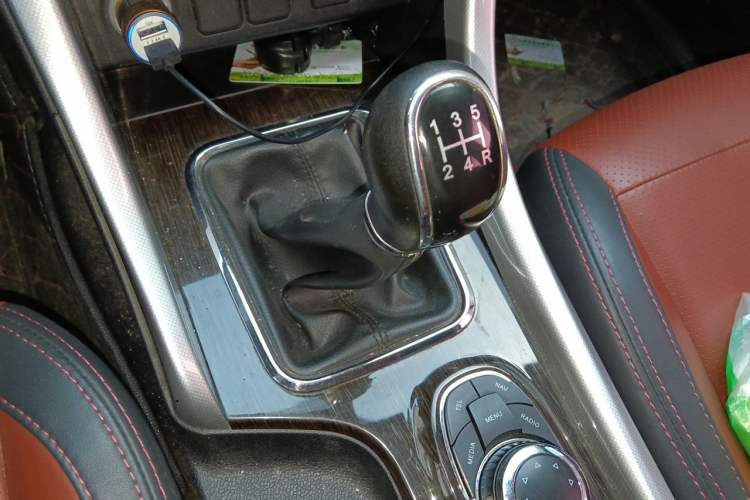 Used HYOSOW S3 2016 S3L 1.5L Manual Prestige Edition Gear Lever
