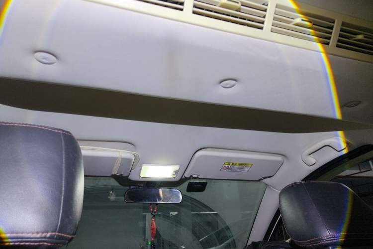 Used HYOSOW S3 2016 1.5L Manual Luxury Edition China IV Emission Standard Headliner
