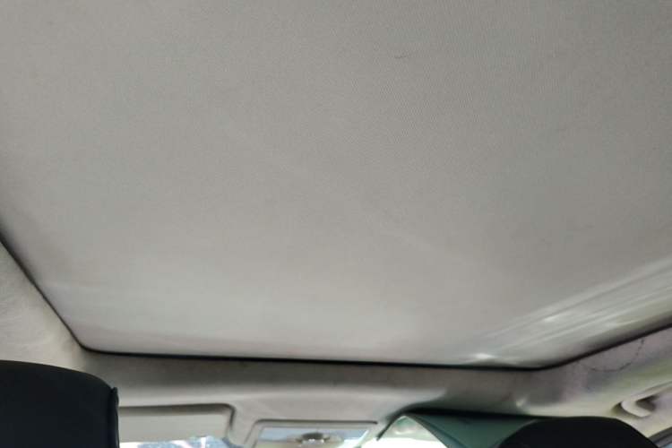 Used HYOSOW S3 2016 S3L 1.5L Manual Prestige Edition Headliner