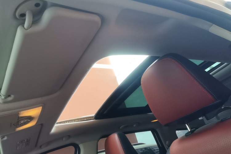 Used HYOSOW S3 2016 S3L 1.5L Manual Premium Edition Headliner