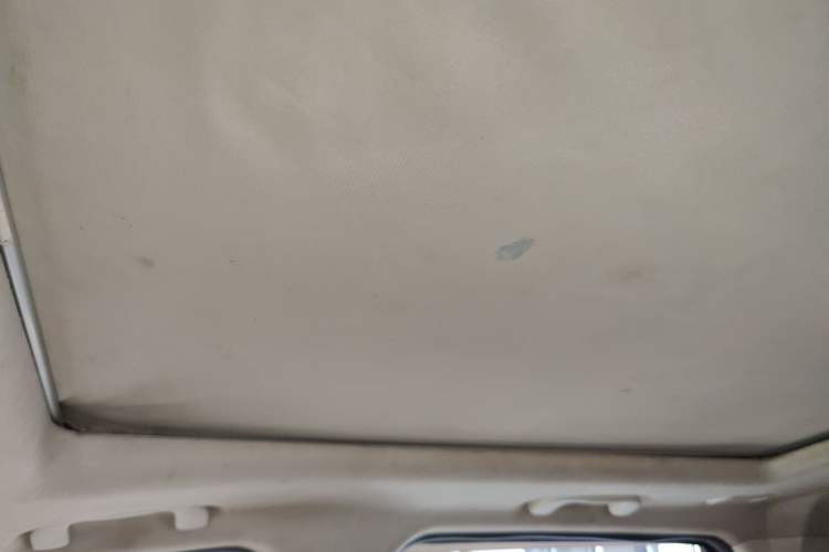 Used HYOSOW S3 2016 S3L 1.5L Manual Prestige Edition Headliner